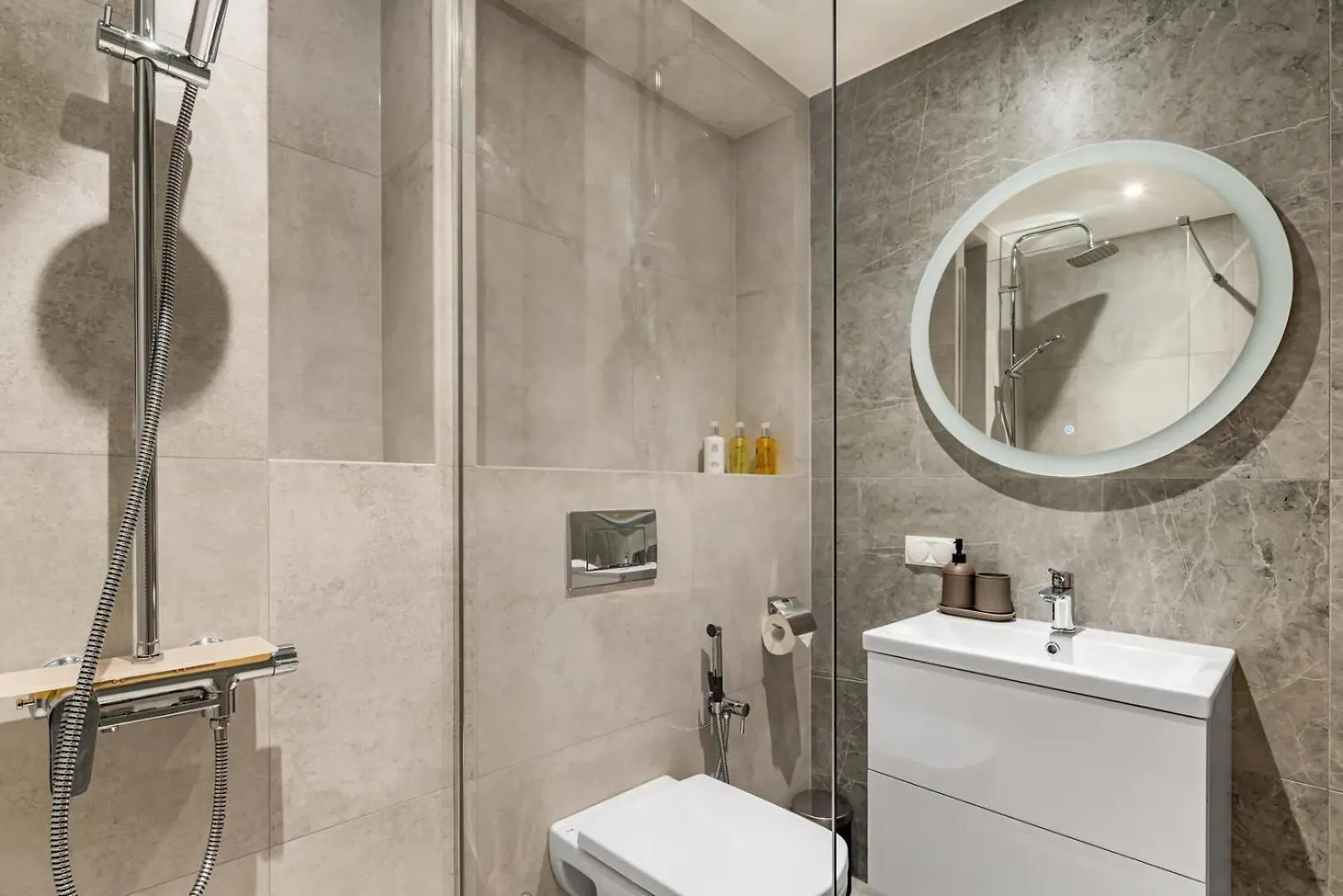 Corso Garibaldi Prostore And Central Location Daire Milano İtalya